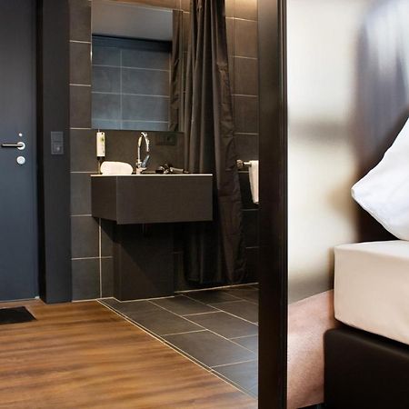 Rhe Hotel By Wmm Hotels ライナウ エクステリア 写真
