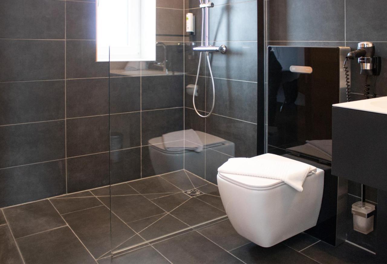Rhe Hotel By Wmm Hotels ライナウ エクステリア 写真