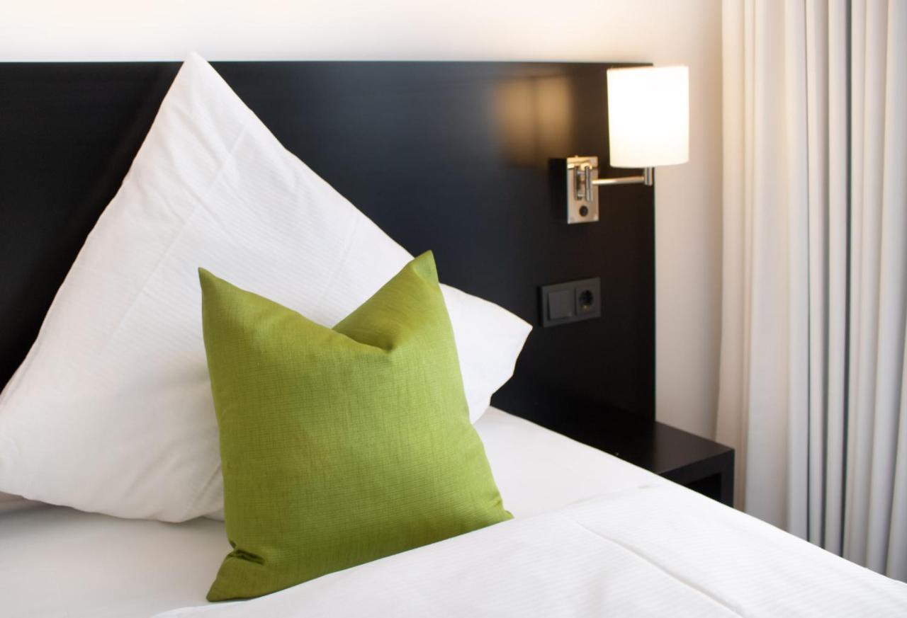 Rhe Hotel By Wmm Hotels ライナウ エクステリア 写真